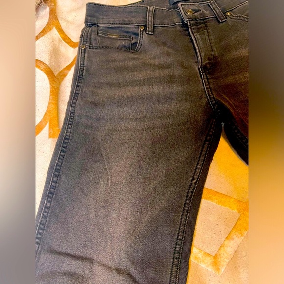 Boss denim pants- grey- in excellent condition. Worn once. 30/32 - Picture 3 of 4